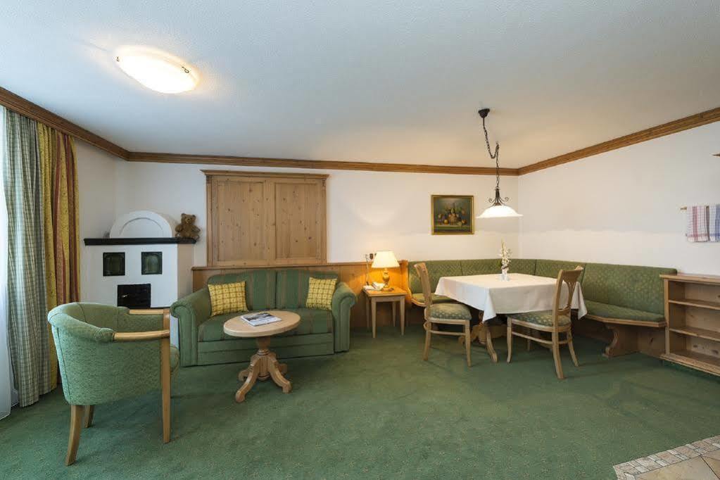 Landhaus Jenewein Obergurgl Bagian luar foto